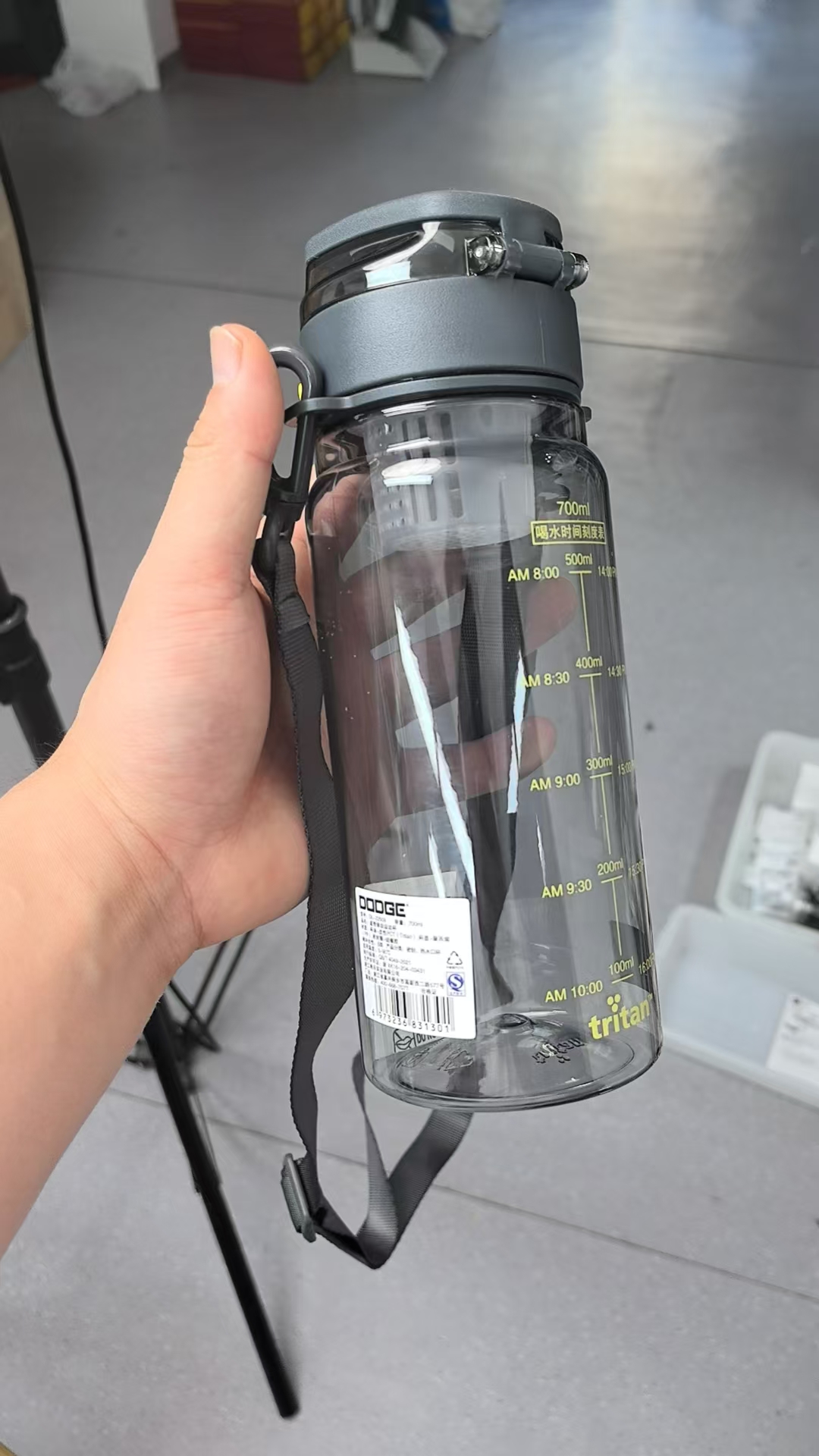 黑灰色水杯户外水杯一个