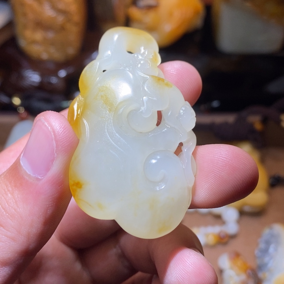 和田玉颈饰未镶嵌森