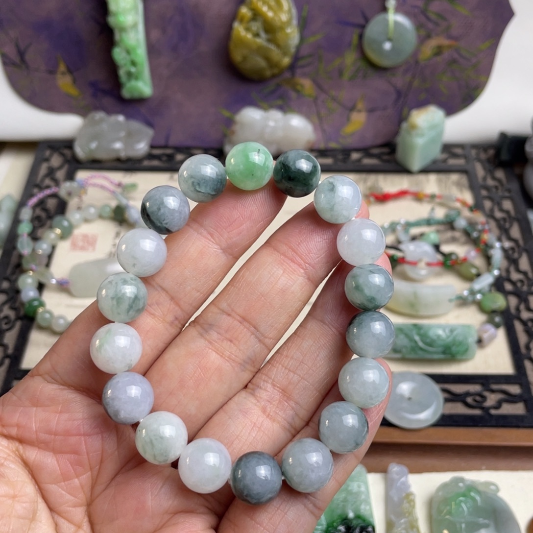 翡翠未镶嵌手链卡11特色手串