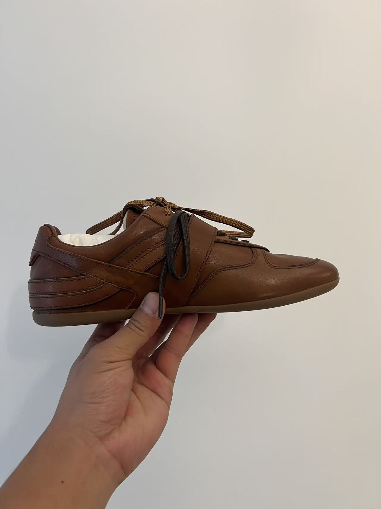 妹妹家德训皮鞋  时尚休闲百搭女鞋