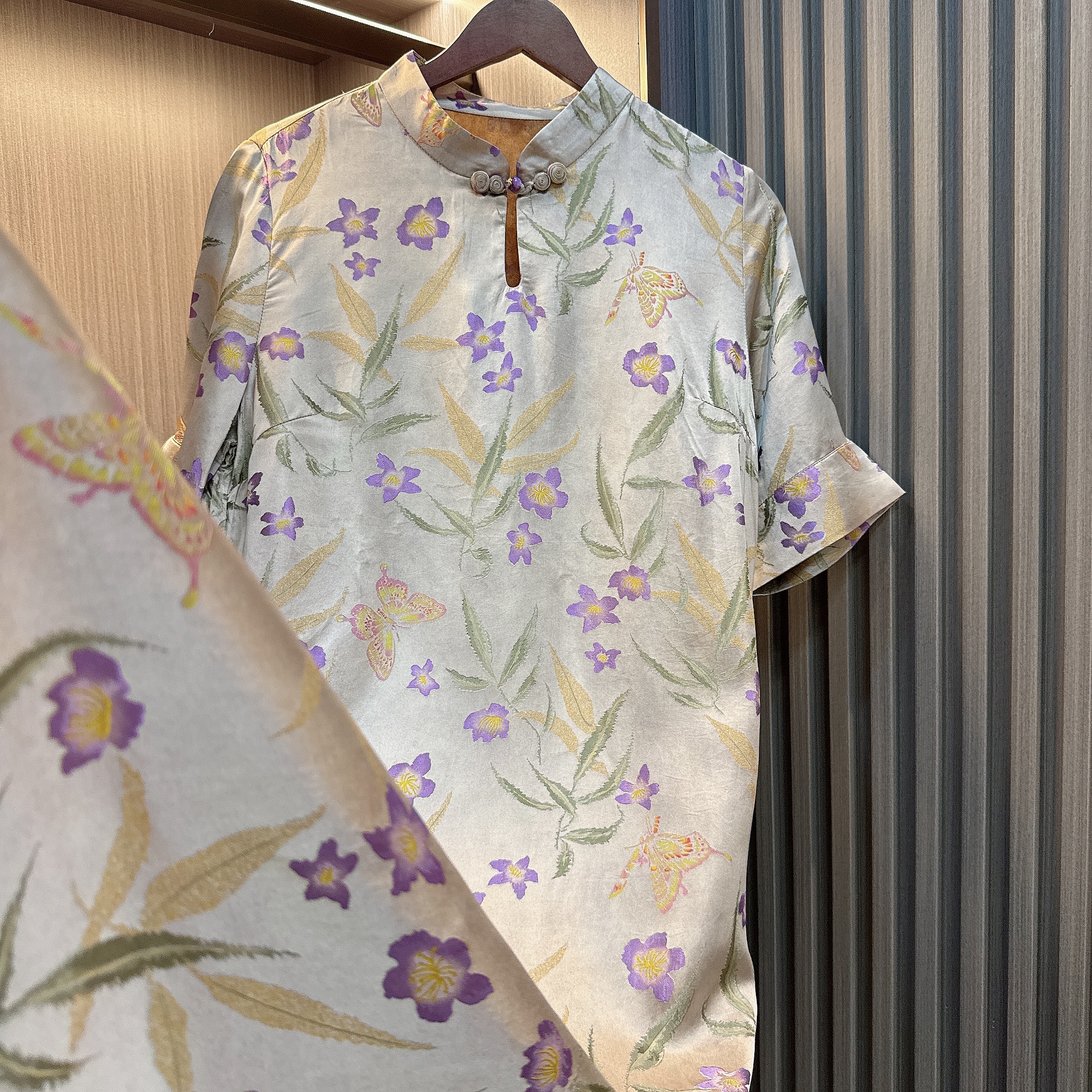 晚棠-新中式立领盘扣复古显瘦连衣裙