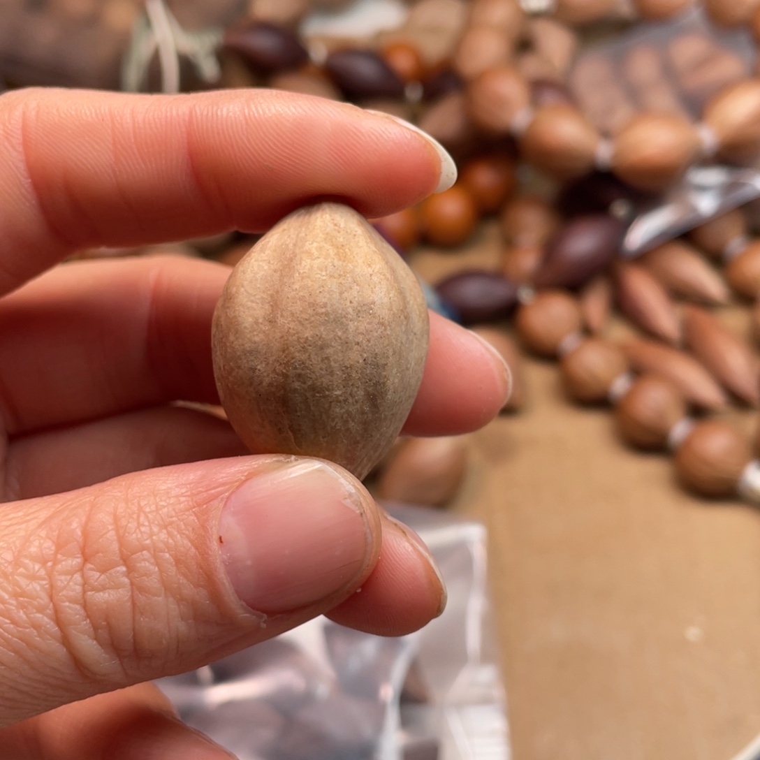 悟***-橄榄核手串/手链2.3的半斤短的