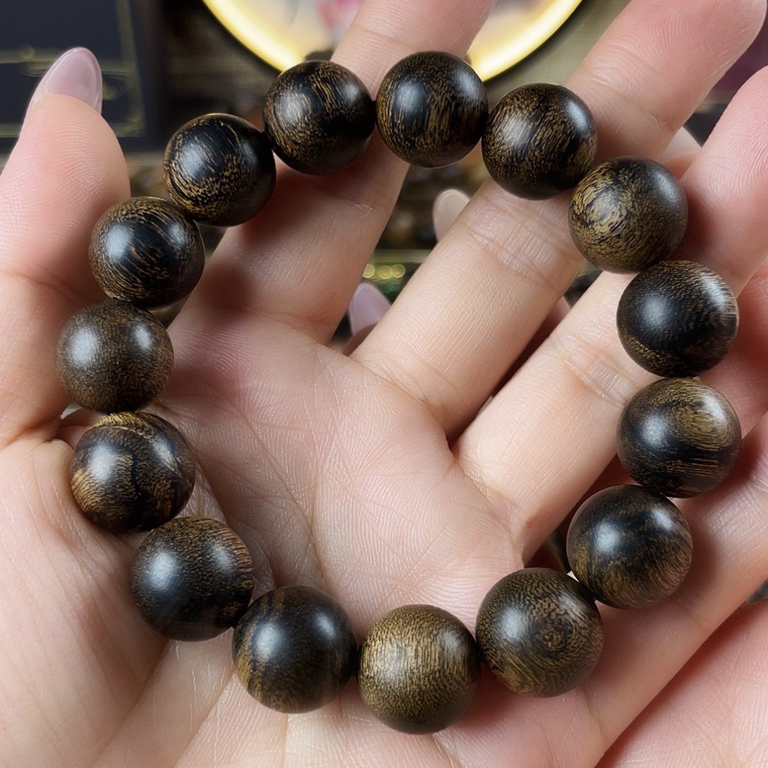 用***2沉香手串越南芽庄老白棋玉化老料瘤疤虎皮1.4