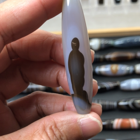 呈***呈玛瑙/玉髓未镶嵌吊坠(不含链)