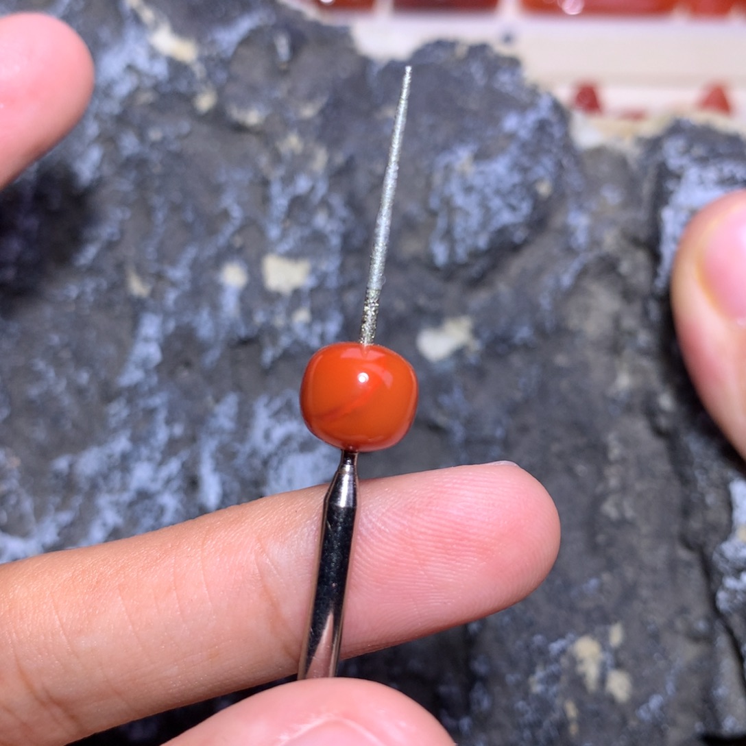 R***M南红玛瑙未镶嵌满肉老型8.5×7.7纹