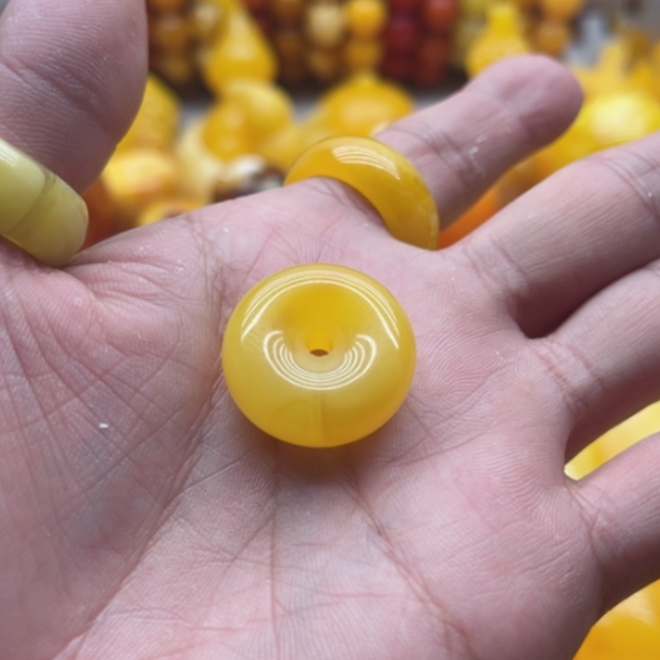 【闪购商品】琥珀颈饰未镶嵌平安扣吊坠