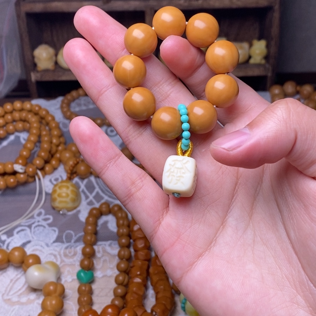 把件猴头核桃正圆