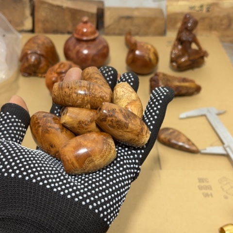 大果紫檀（缅甸花梨）万**新