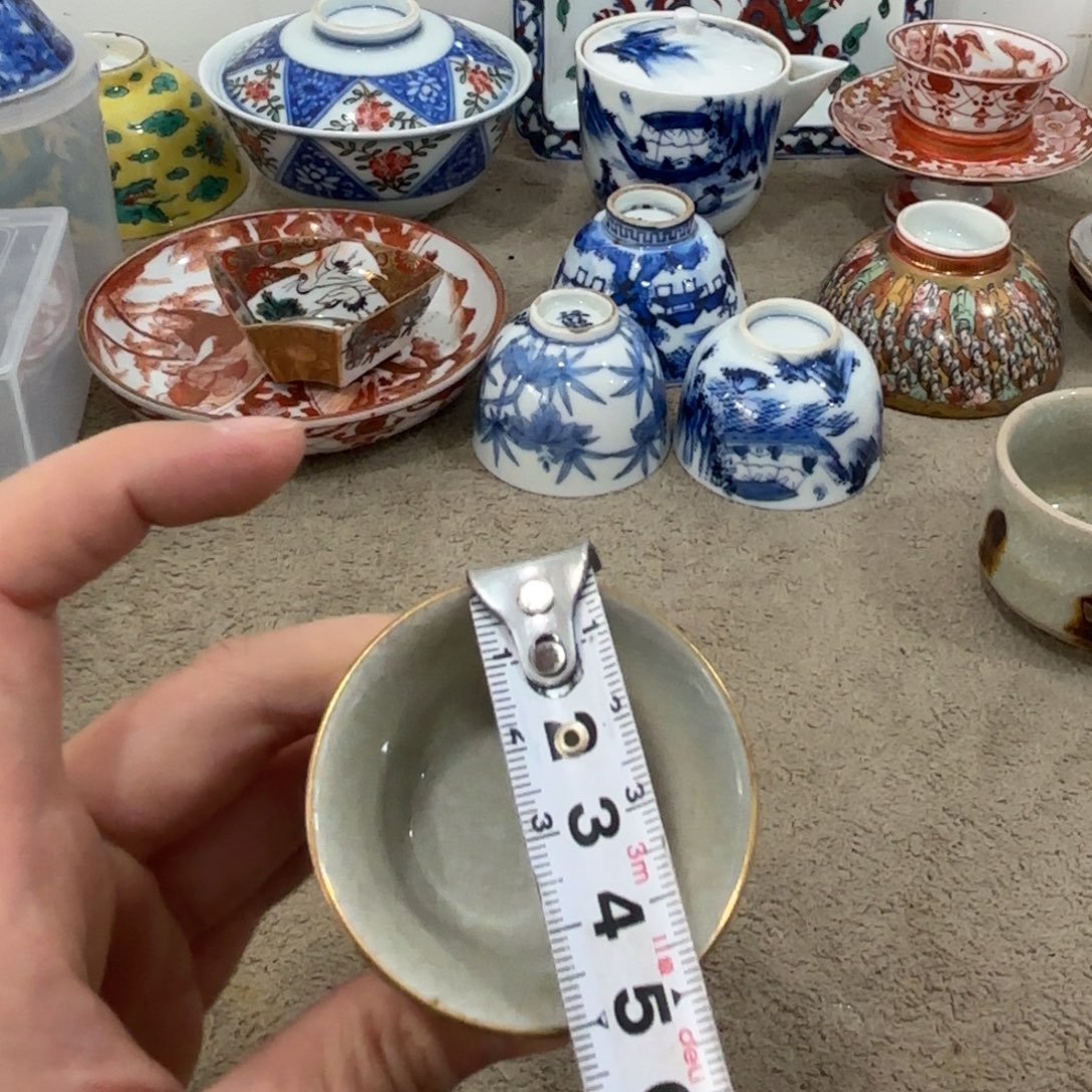 瓷片非常好看漂亮的物品 