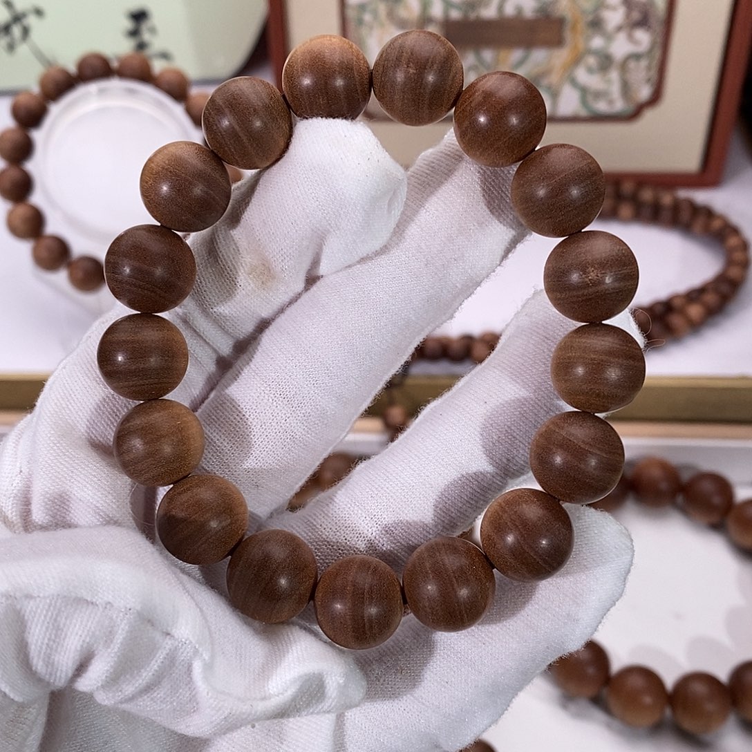 淅***沥檀香木手串/手链横纹黑肉12福利