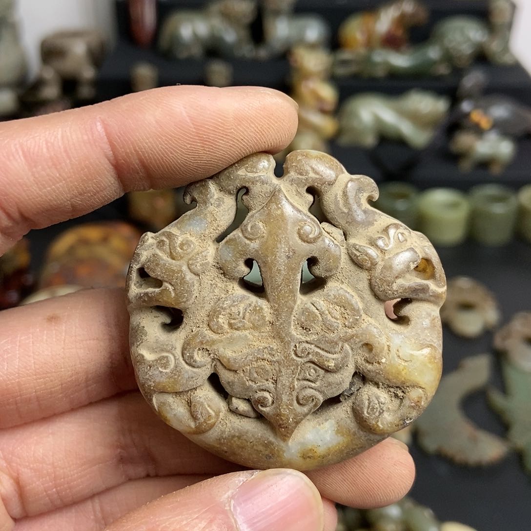 和田玉（糖玉）饰品未镶嵌