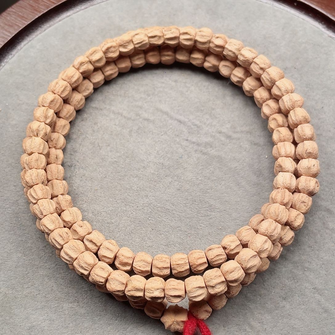 吊坠柏香籽/百香籽莲花刀锋龙脊