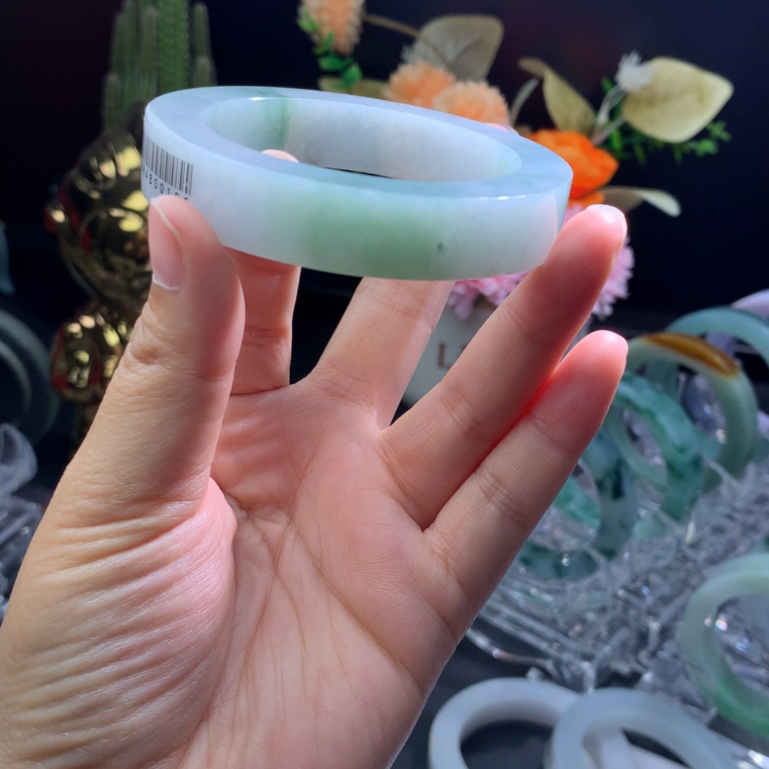 定制翡翠未镶嵌缅甸天然翡翠缅甸a货翡翠手镯