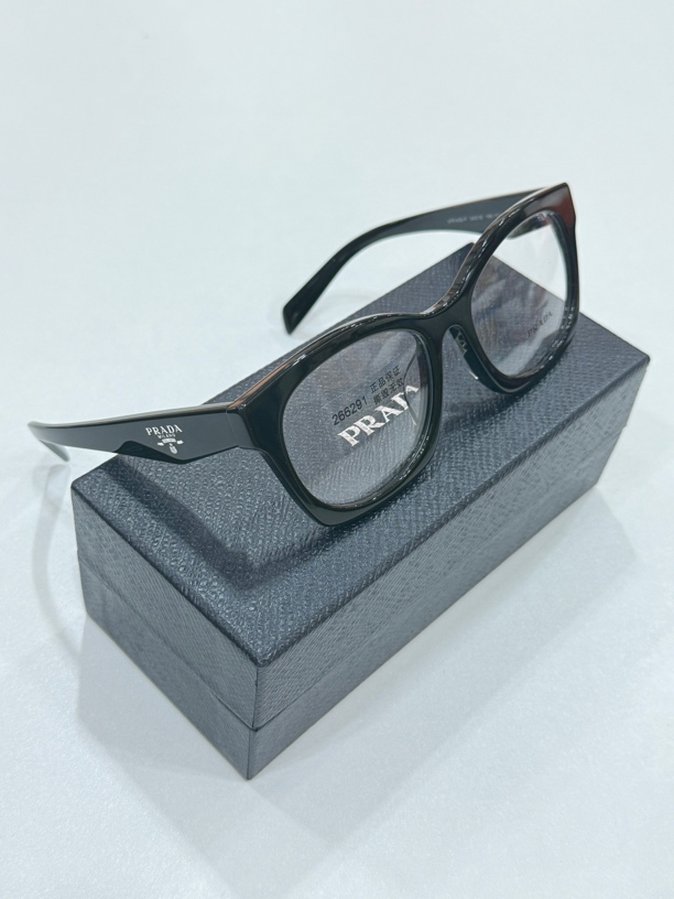 95新 Prada/普拉达 夏七中古/prada黑框平光镜/眼镜