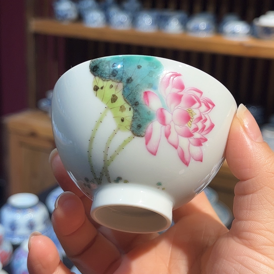 红春窑荷花主人杯。。。。。。