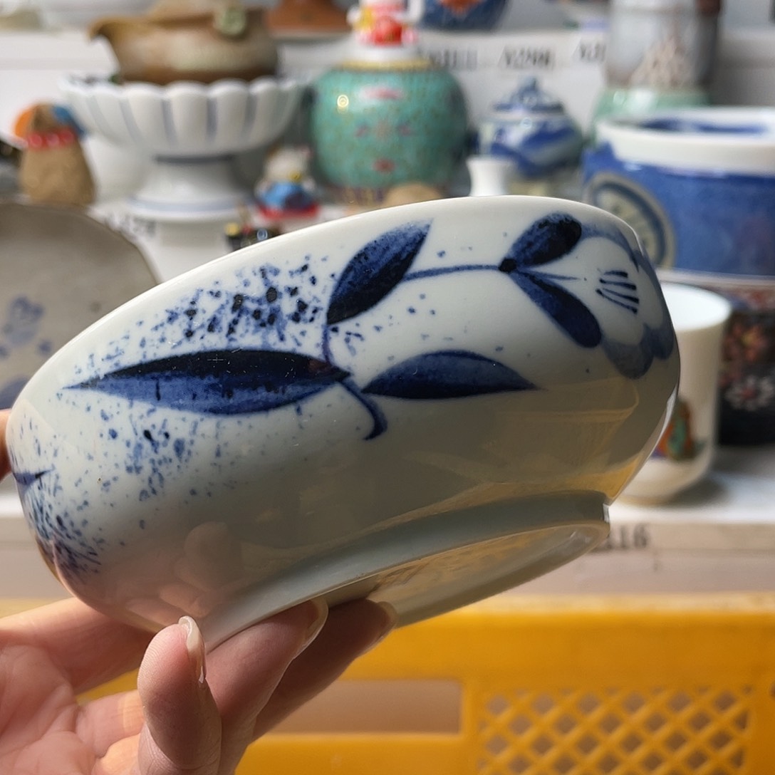 瓷片凵*叶哈哈哈我真的不喜欢