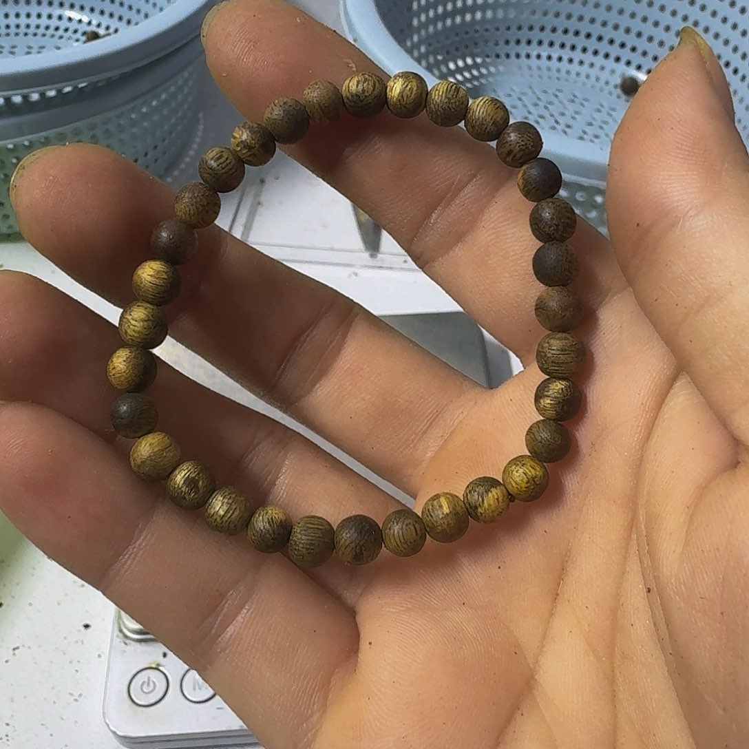 沉香碎屑沉香05单圈1.8克