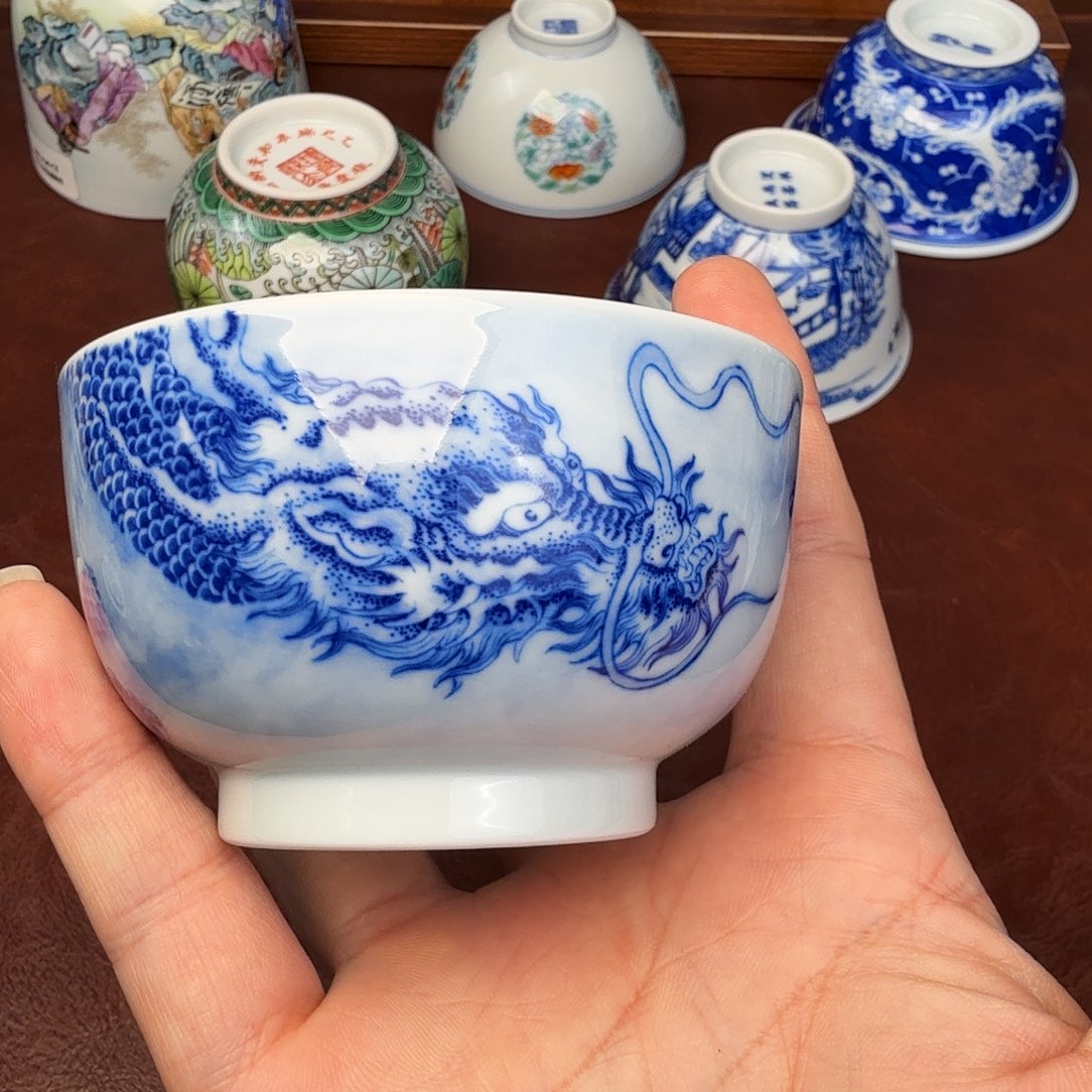 犯***了陶现代景德镇全手工全手绘陶瓷