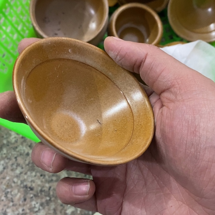 陶瓷艺术品及陶瓷壶