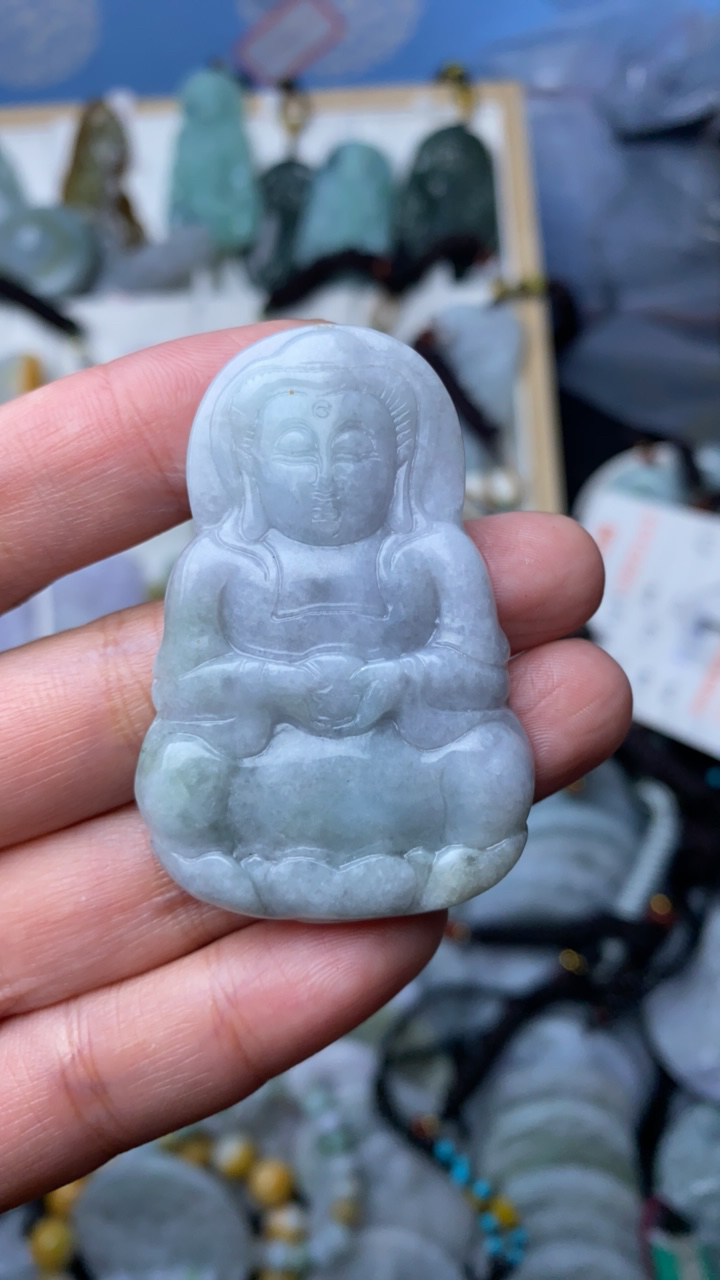 天然翡翠观音吊坠