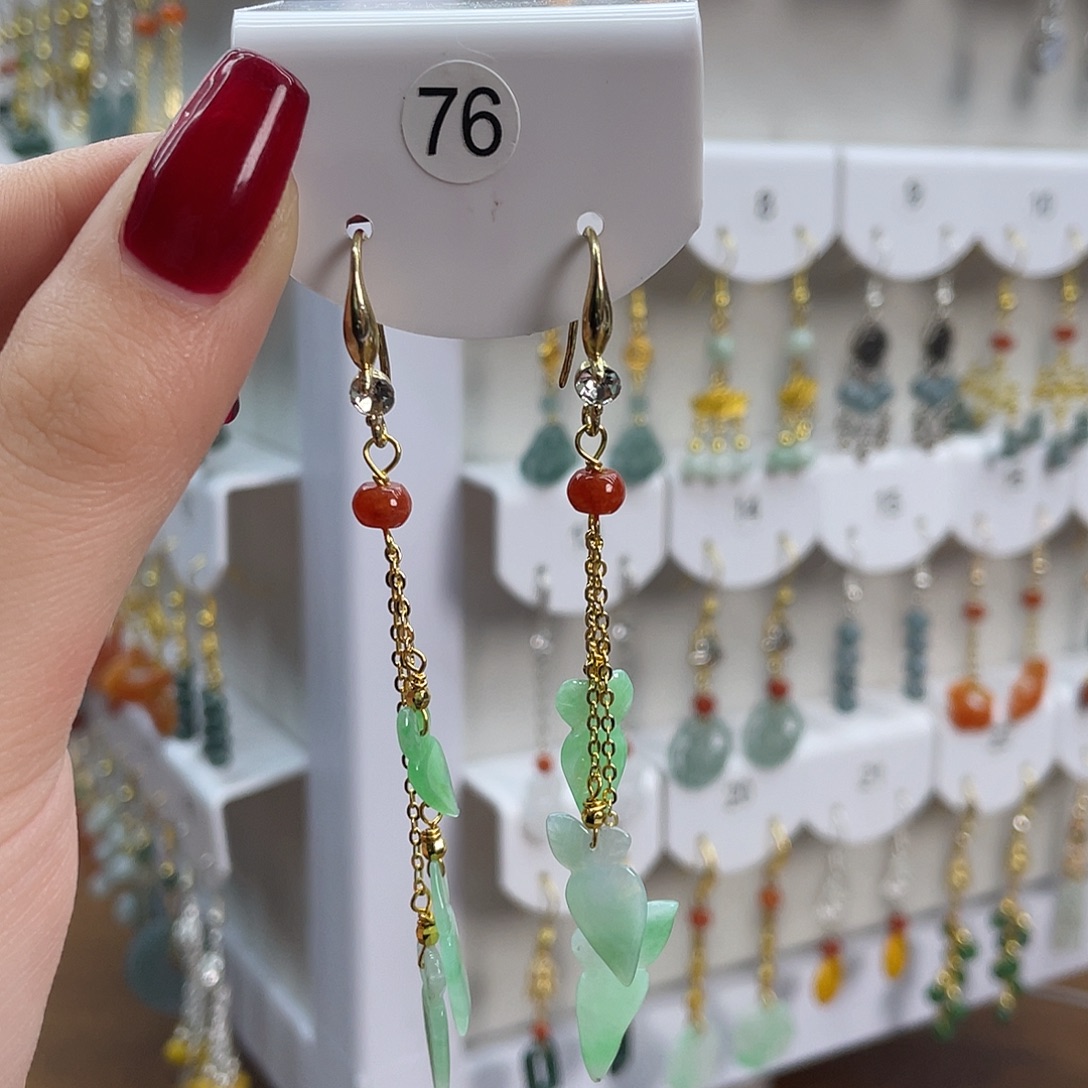 翡翠未镶嵌耳饰76