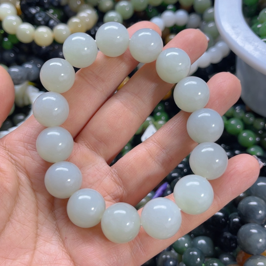 未镶嵌手链和田玉