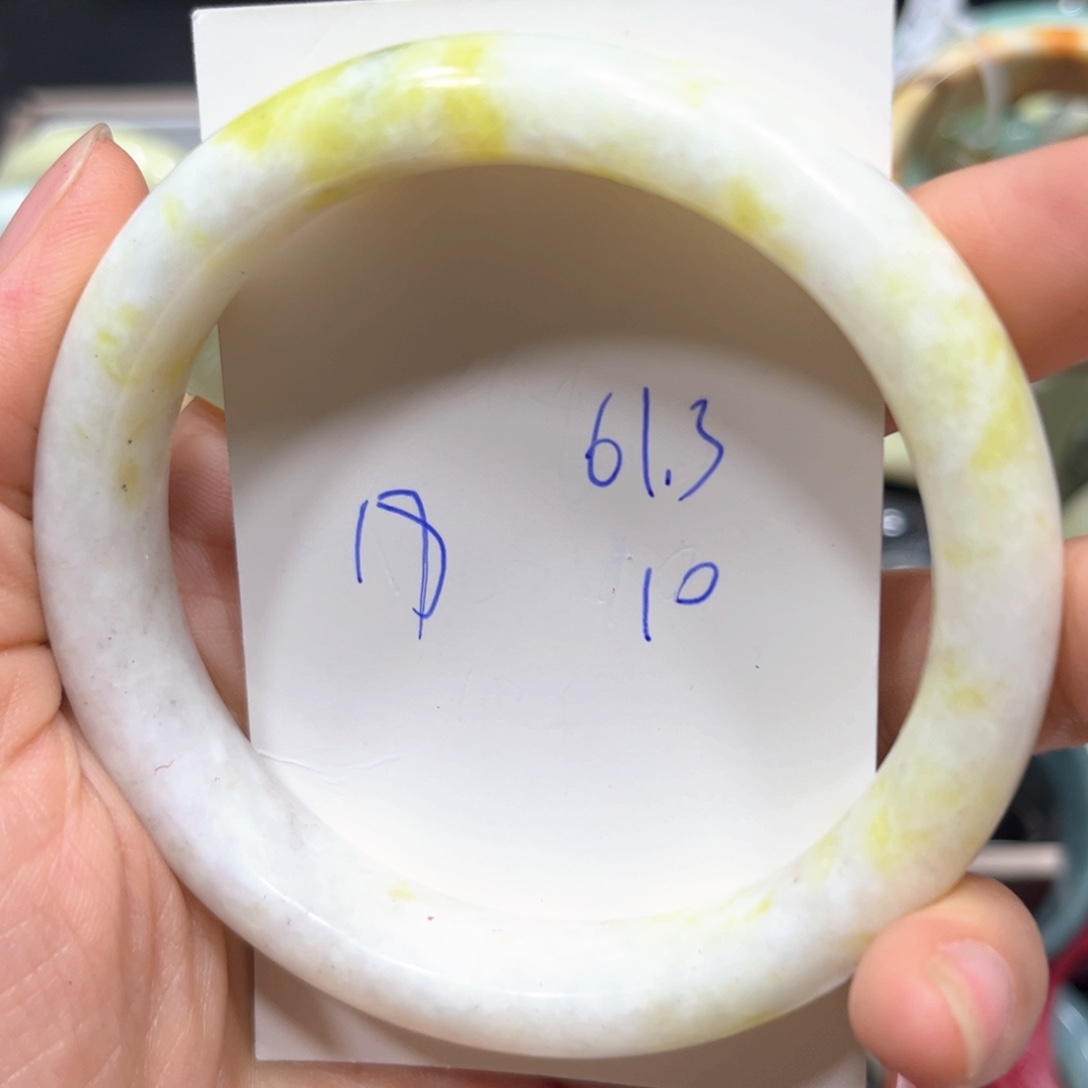 未镶嵌蛇纹石玉手链