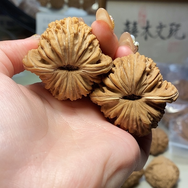 文玩核桃吊坠46四座楼