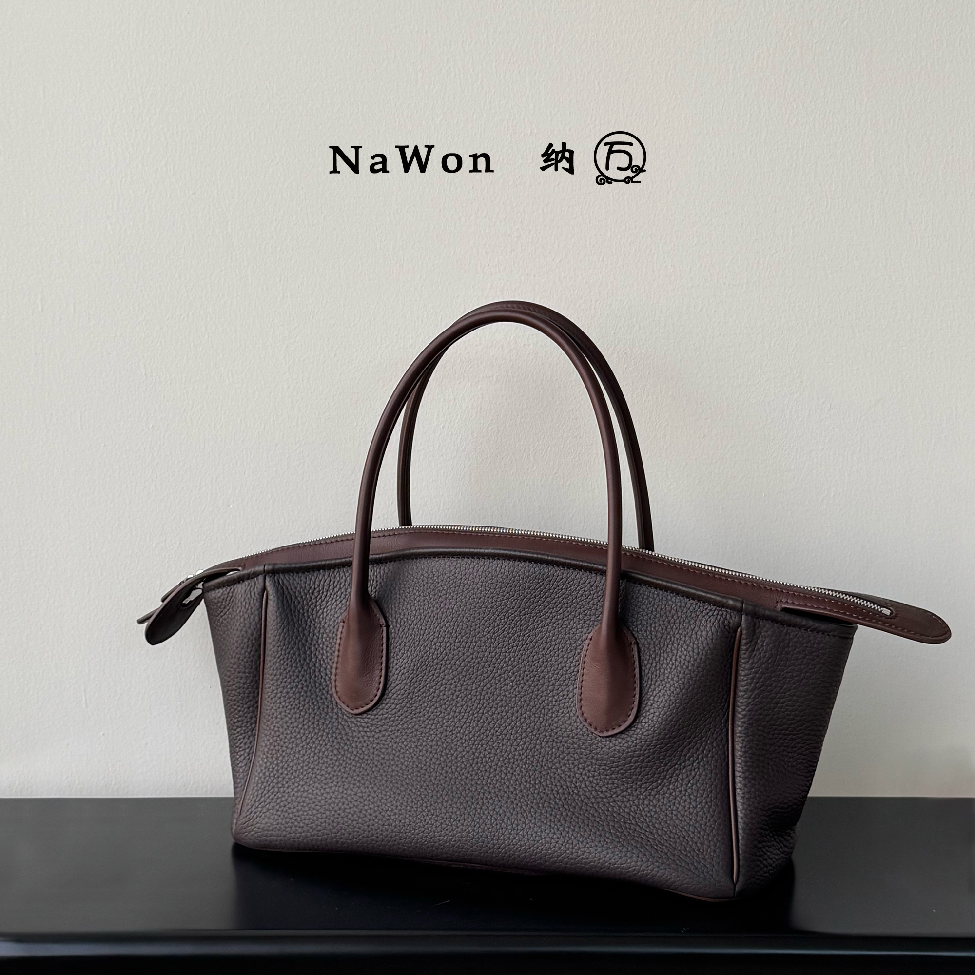 NaWon｜Ewa饺子包 进口荔枝纹牛皮拼马鞍皮 老钱风撞色手提包