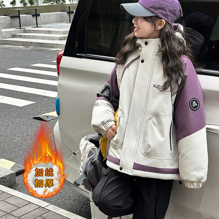 女童加绒外套秋冬2025新款洋气儿童装冲锋衣冬季加厚女孩大童棉衣
