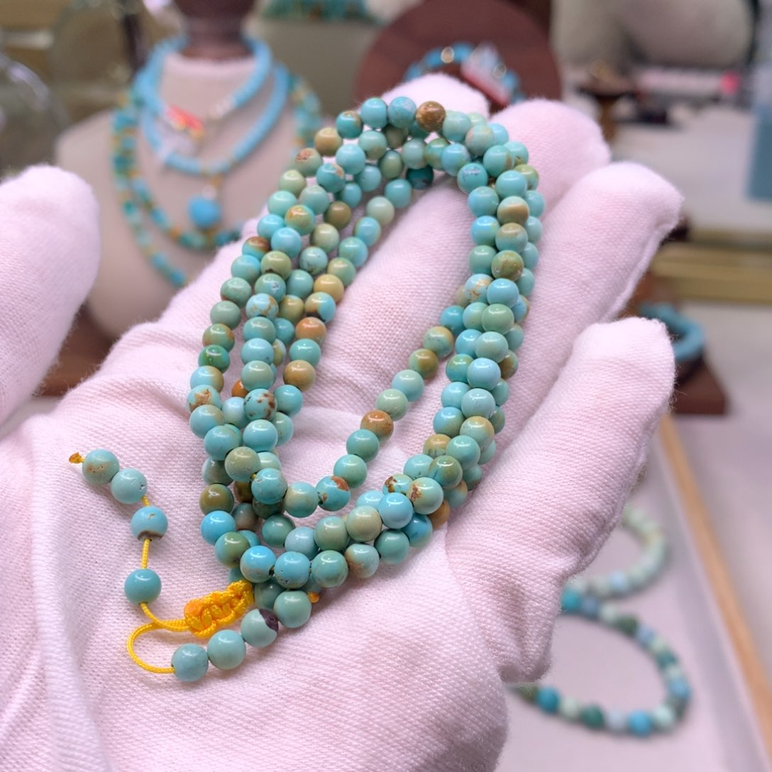 绿松石配饰未镶嵌