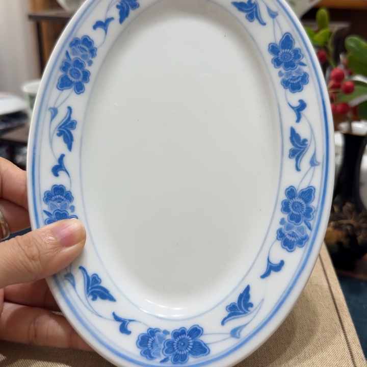 醴陵群力兰海棠20厘米鱼盘