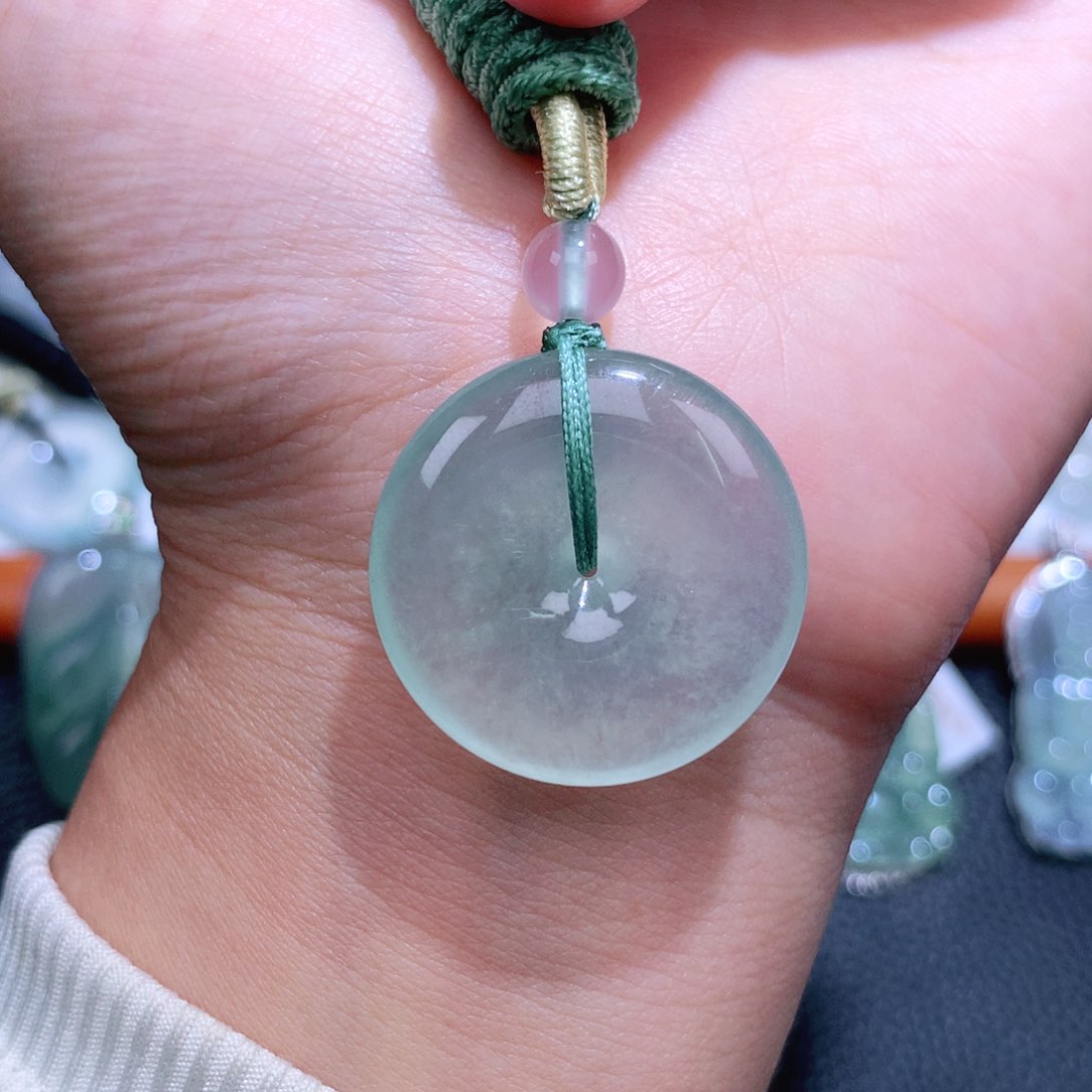 颈饰未镶嵌翡翠扣子