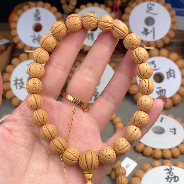 桃核手串金蝉子11a抛光板误差0.5