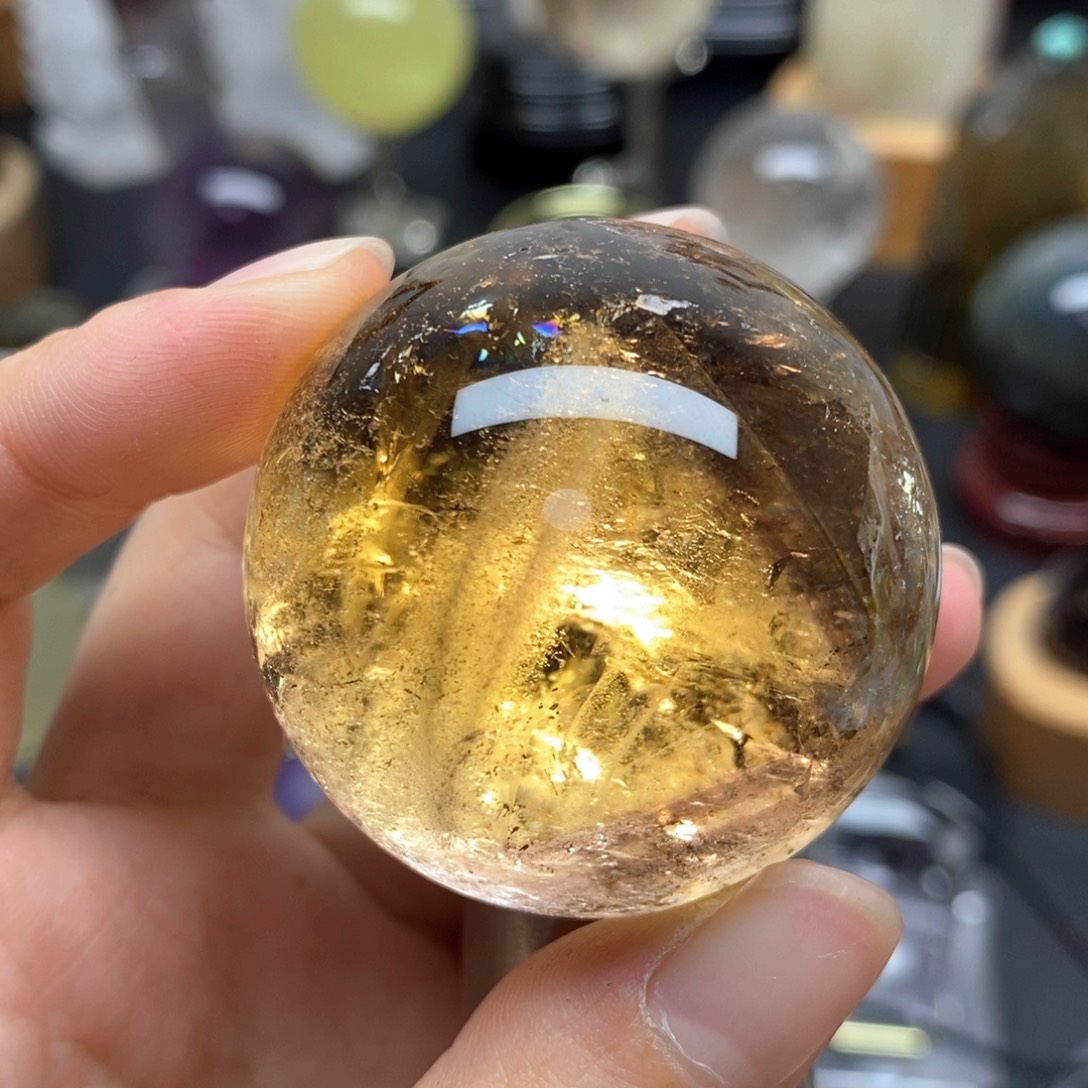 未镶嵌水晶珠宝半成品