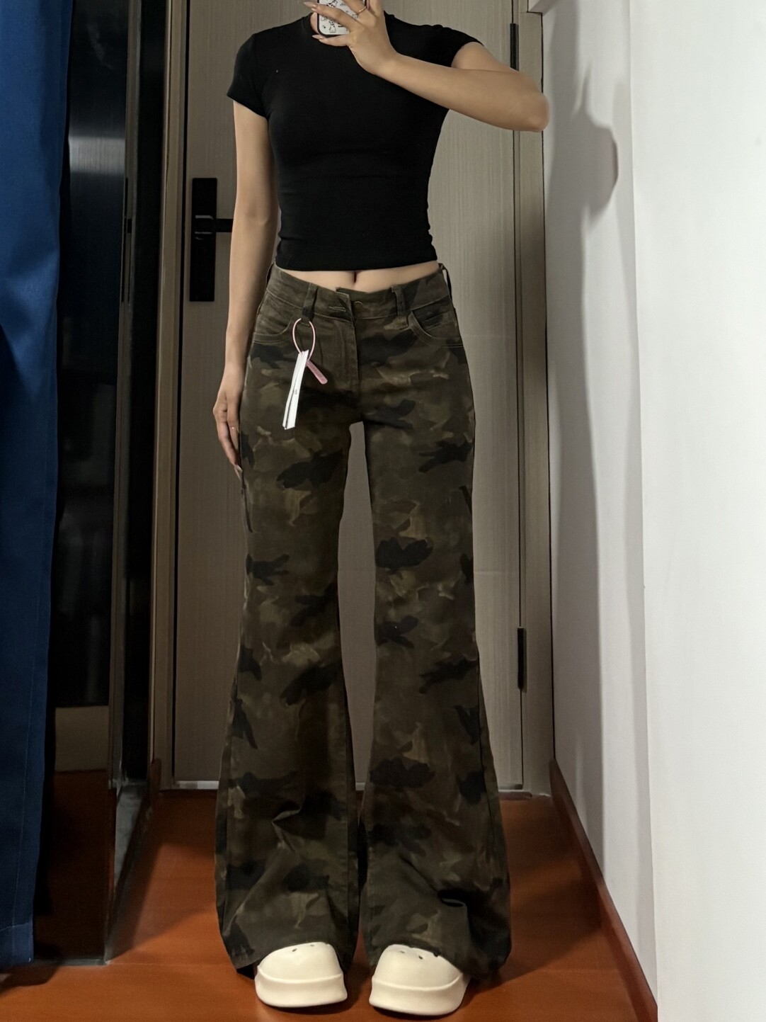 美式复古辣妹修身直筒显瘦喇叭牛仔裤2025春夏新款低腰迷彩工装裤