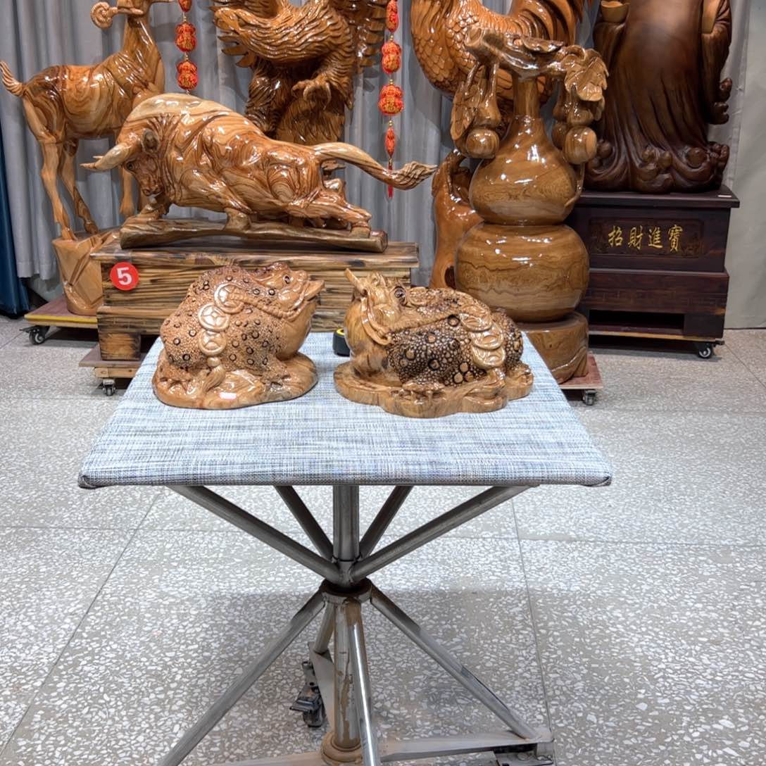 香樟木7****5香樟木实木根雕摆件金蟾2个