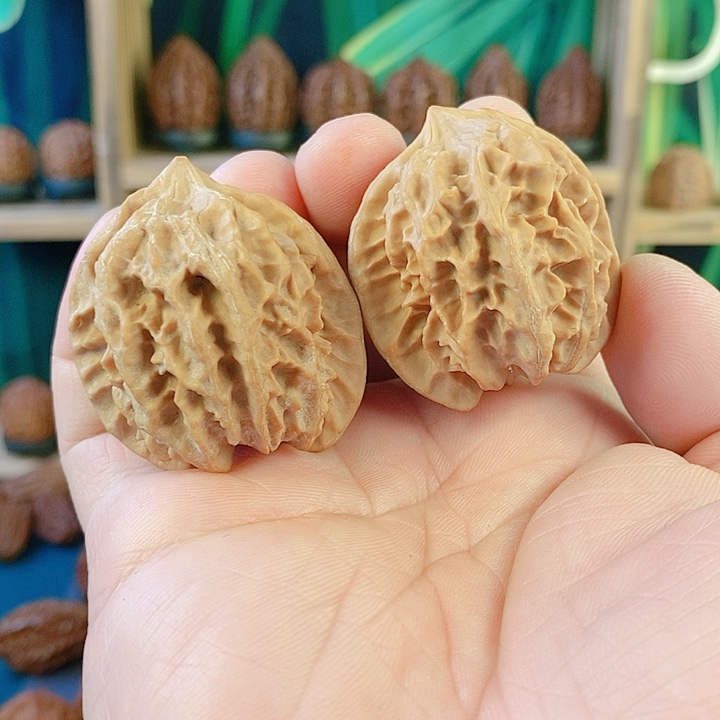 吊坠文玩核桃045大龙38