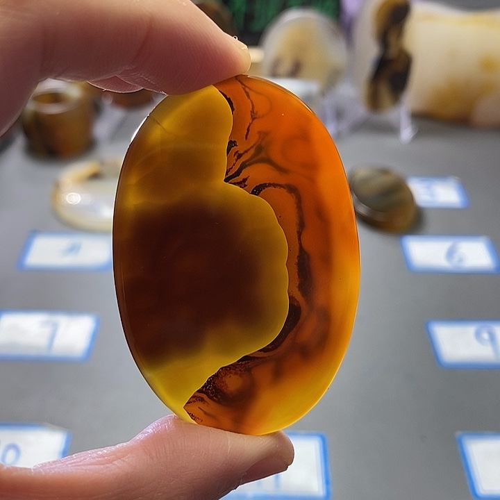 玛瑙/玉髓未镶嵌珠宝半成品115