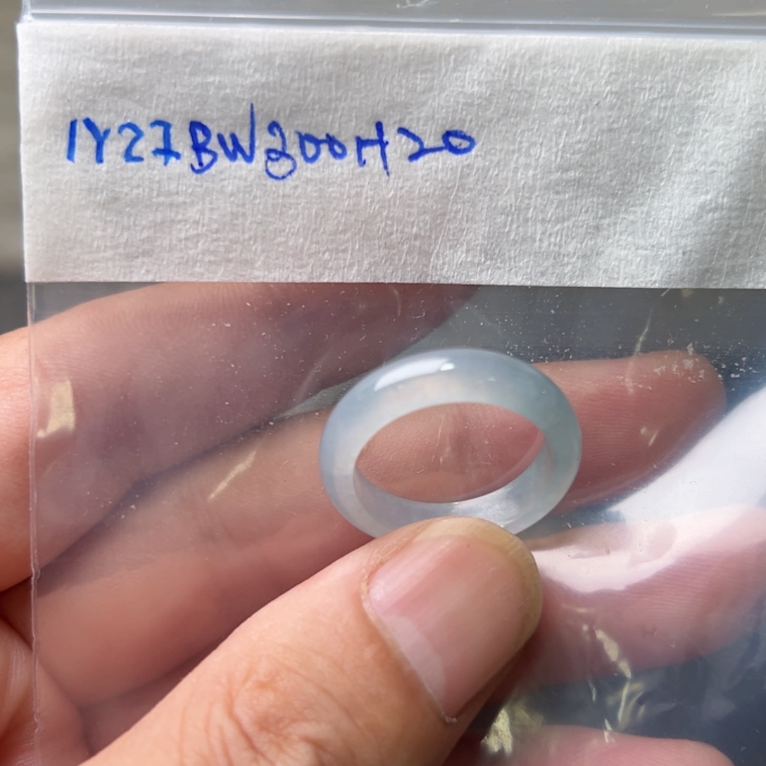 定制翡翠未镶嵌圈口20