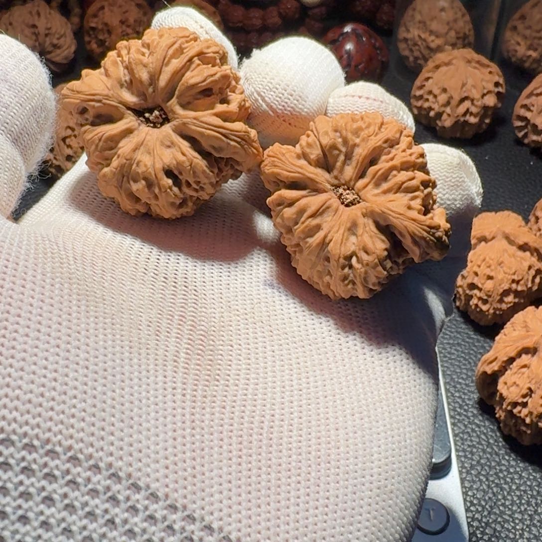 小***板吊坠文玩核桃有修有黄有色差