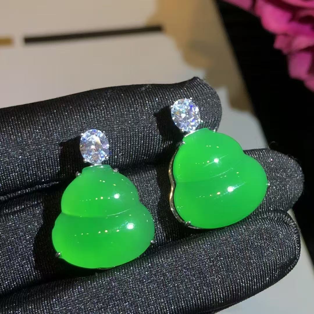 s925银饰镶嵌小众珠宝绿玉髓精美小葫芦挂件女款简约百搭玉石吊坠