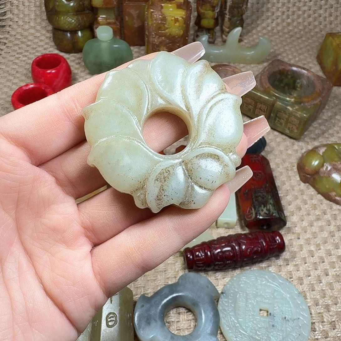 白玉菩提吊坠挂件