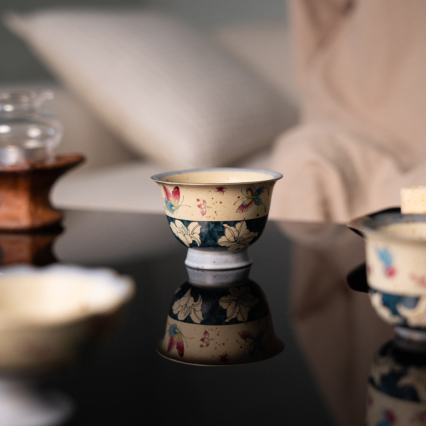 火石手绘蝶恋花敞口杯茶杯陶瓷家用中式喝茶品茗杯茶具茶道配件