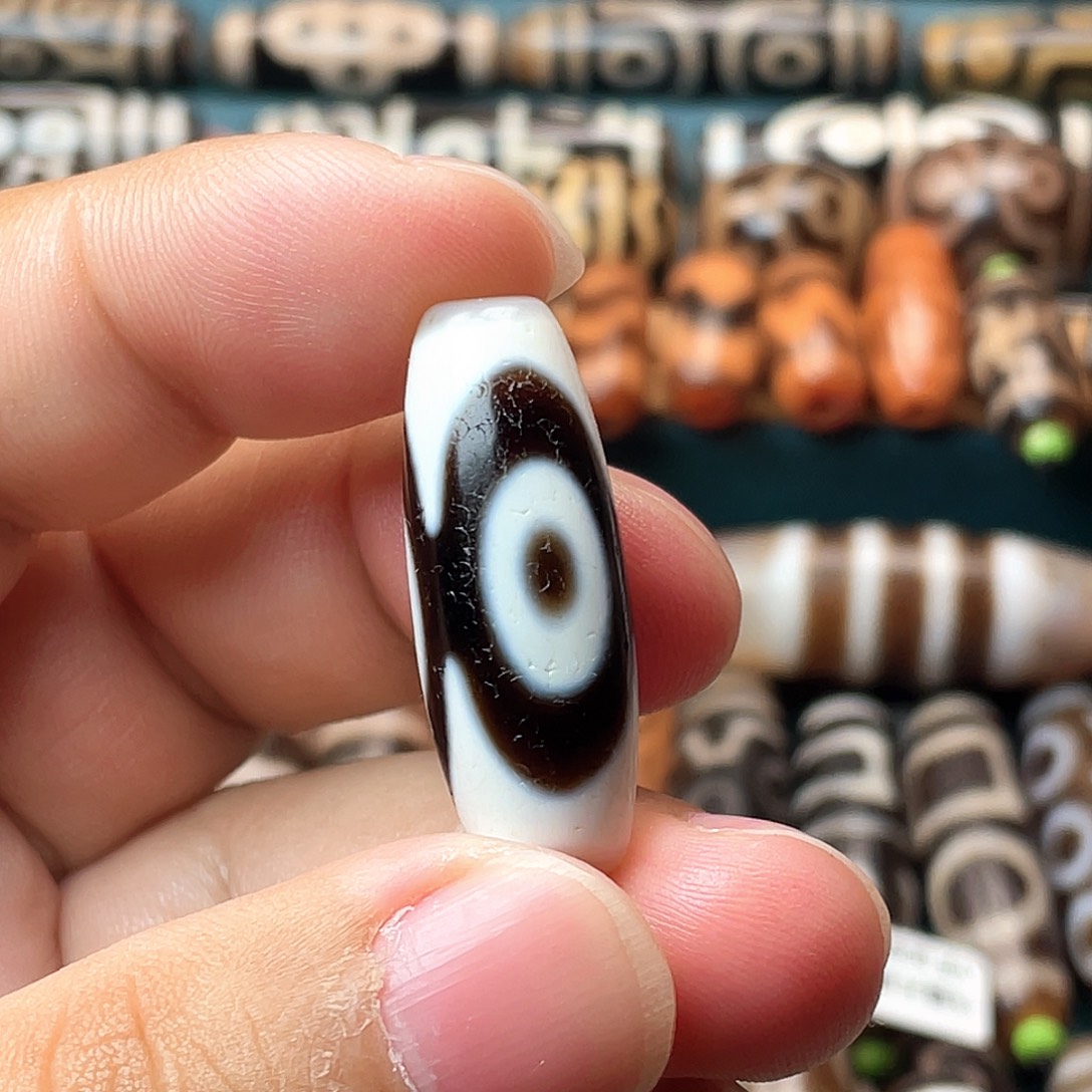 玛瑙/玉髓合金耳饰朱砂熊猫三