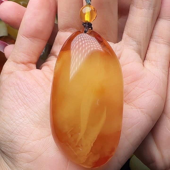 琥珀未镶嵌手链吊坠