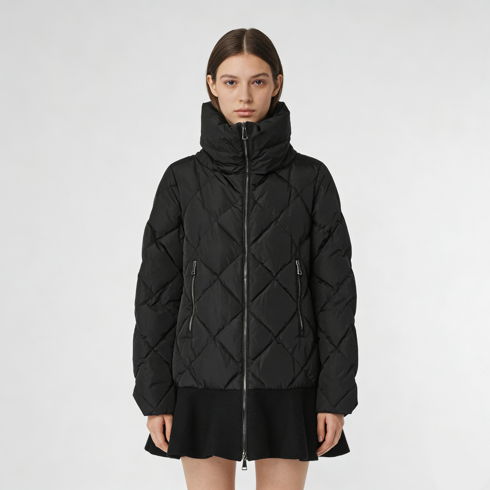 99新 MONCLER E600065/99新/菱形绗缝拼接针织羽绒服/尺码均码