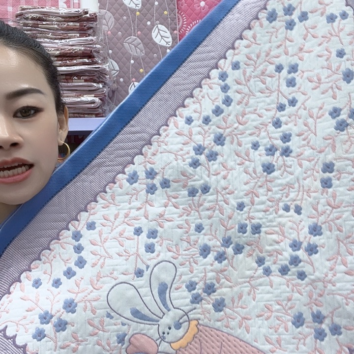 棉蓝色小花兔纯棉