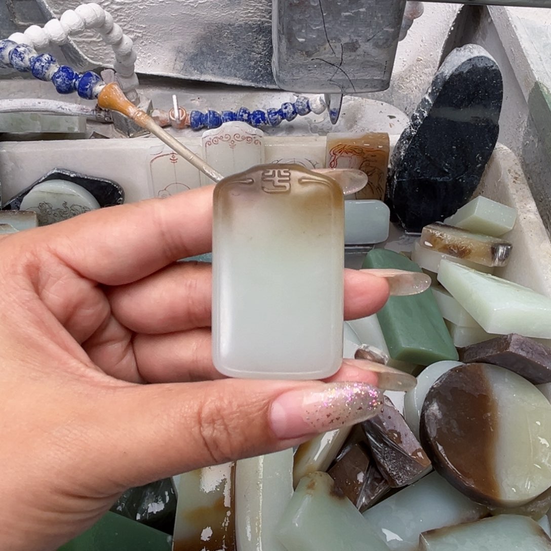 颈饰未镶嵌和田玉川***手