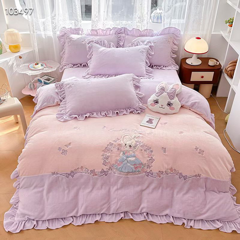 冬季新款全消光牛奶绒卡通公主风加厚保暖四件套